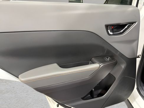 Used 2025 Subaru Crosstrek 2.5i Limited w/ Crosstrek Mirror Package AWD/4WD image 27