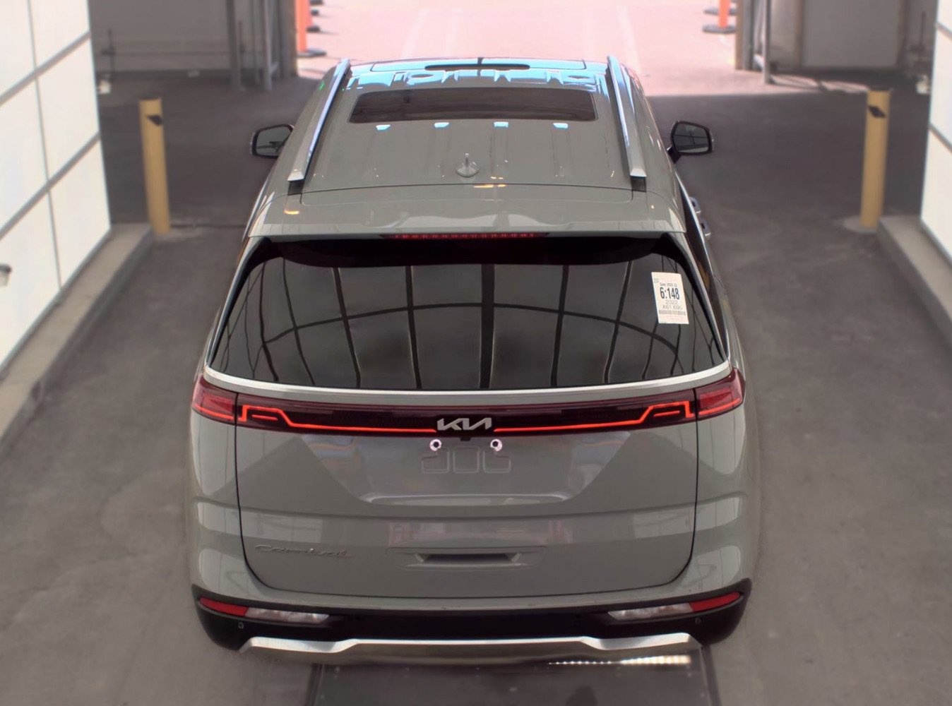 Used 2022 Kia Carnival SX Prestige FWD image 5
