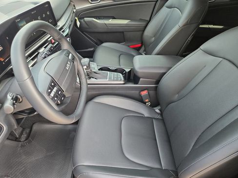 New 2026 Kia Sportage EX w/ EX Panorama Roof Package FWD image 10