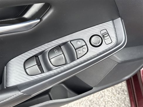 Used 2025 Nissan Sentra SV image 14