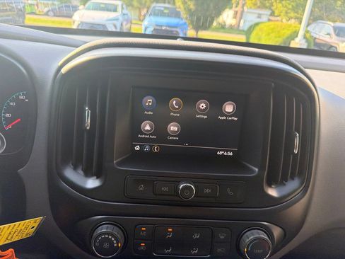 Used 2022 Chevrolet Colorado W/T w/ Custom Special Edition AWD/4WD image 14