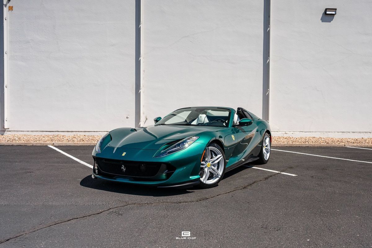 Used 2022 Ferrari 812 GTS RWD image 1