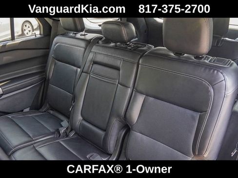 Used 2023 Ford Explorer Limited image 40