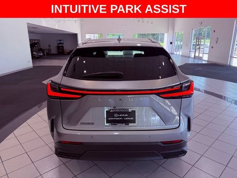 Certified 2025 Lexus NX 250 FWD w/ Towing Package (2000 Lbs) image 6