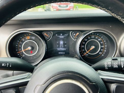 Used 2020 Jeep Wrangler Unlimited Sport S AWD/4WD image 13