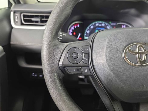 Used 2024 Toyota RAV4 XLE image 19