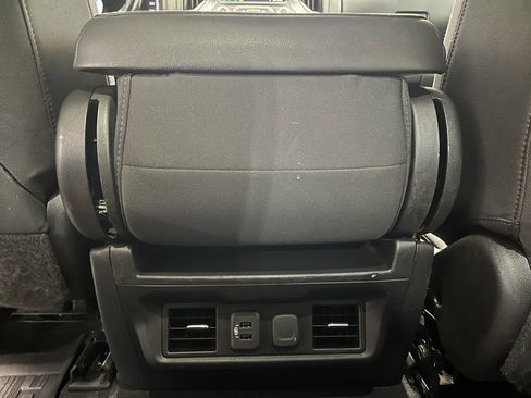 Used 2021 GMC Sierra 1500 Elevation image 16