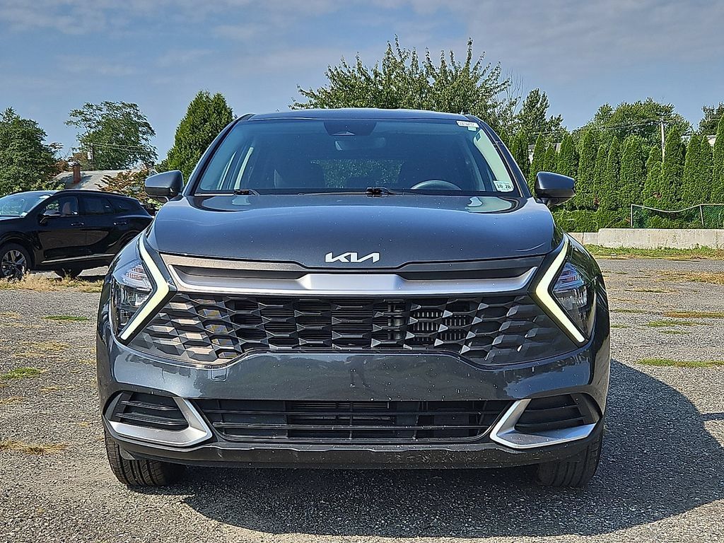 Certified 2023 Kia Sportage LX AWD/4WD image 2