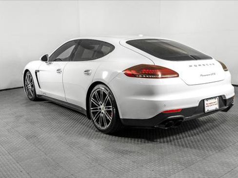 Used 2015 Porsche Panamera GTS AWD/4WD image 6