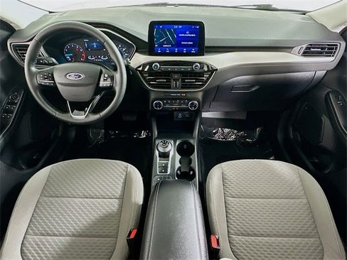 Used 2022 Ford Escape SE w/ SE Sport Appearance Package image 13