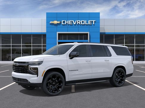 New 2026 Chevrolet Suburban RST AWD/4WD image 2