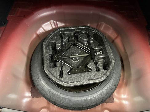 Used 2024 Kia K5 GT-Line image 24