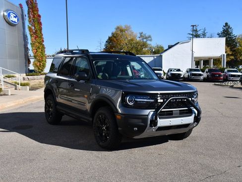 New 2025 Ford Bronco Sport Badlands w/ Sasquatch Badlands Package image 9