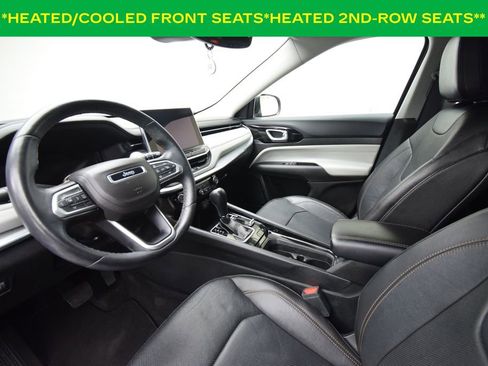 Used 2022 Jeep Compass Limited w/ Elite Group AWD/4WD image 11