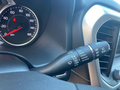 Certified 2023 GMC Acadia SLE w/ Elevation Edition image 23