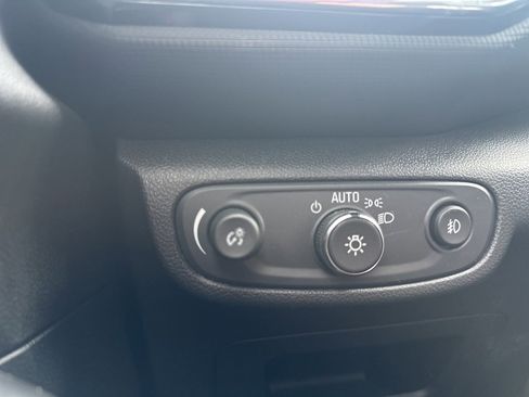 Used 2023 Chevrolet TrailBlazer LT w/ Convenience Package image 20