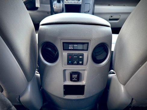 Used 2015 Honda Pilot EX-L image 27