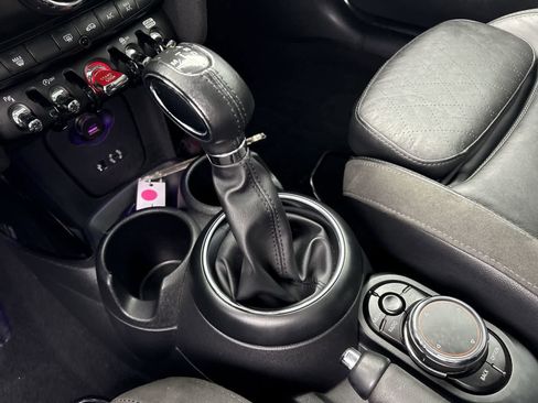 Used 2018 MINI Cooper S image 27