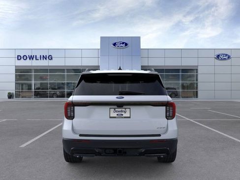 New 2026 Ford Explorer ST-Line w/ ST-Line Street Pack image 5