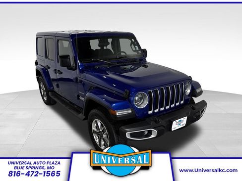 Used 2019 Jeep Wrangler Unlimited Sahara w/ Safetytec Group AWD/4WD image 1