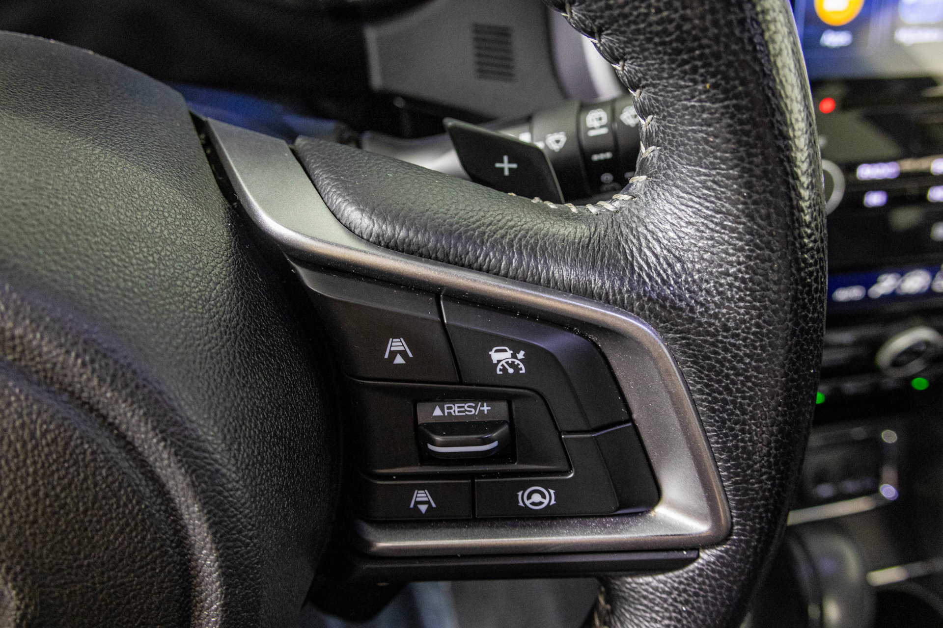 Used 2021 Subaru Ascent Limited w/ Popular Package #4 AWD/4WD image 33