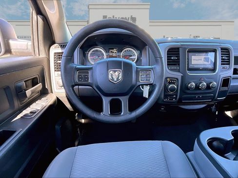 Used 2019 RAM 1500 Express image 5