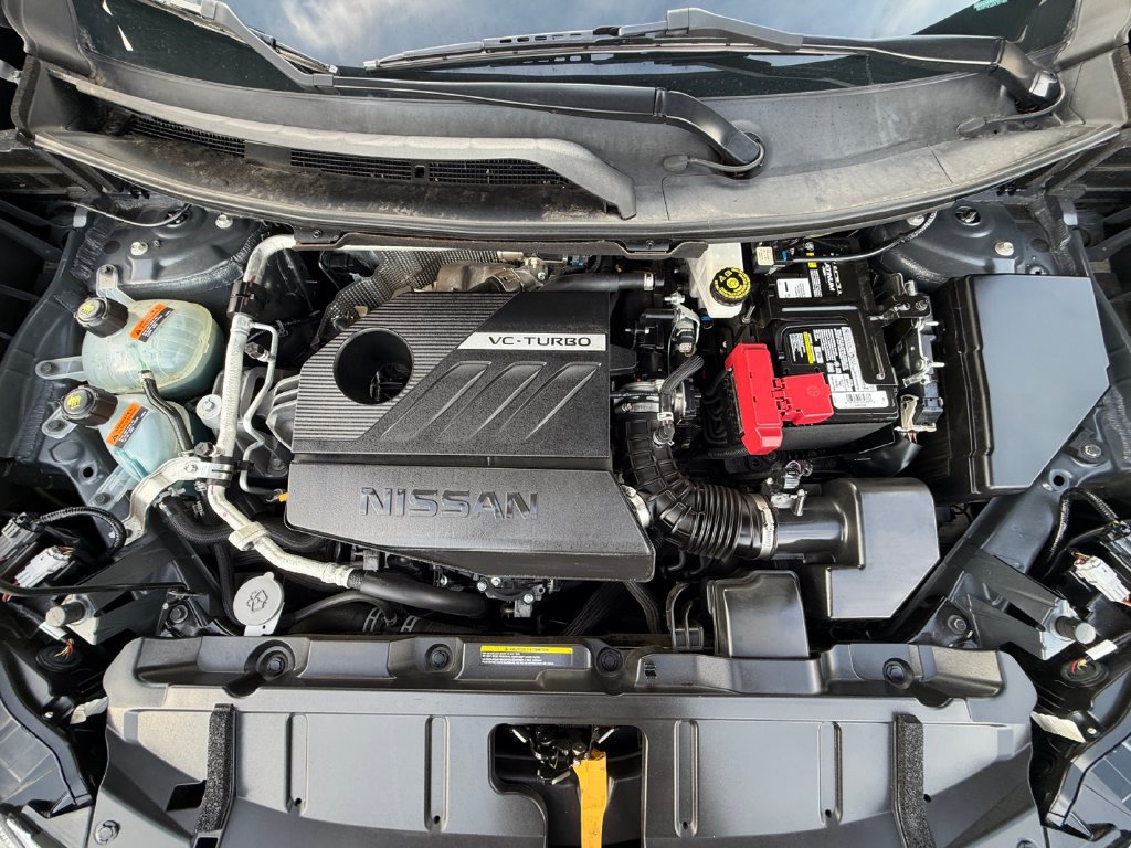 Used 2023 Nissan Rogue SL FWD image 9