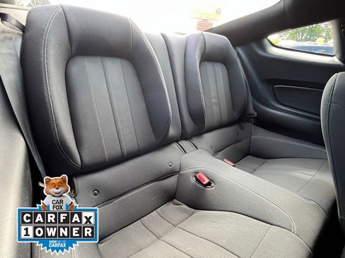 Used 2019 Ford Mustang Coupe RWD image 18