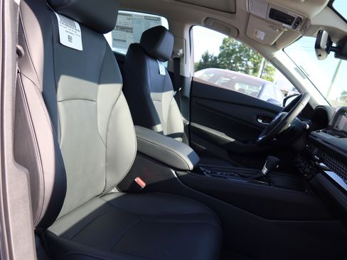 New 2026 Honda Accord Touring image 5