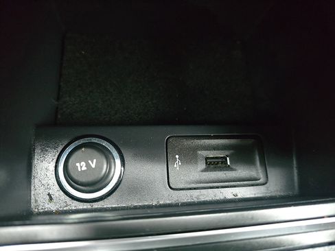 Used 2018 Volkswagen Jetta Wolfsburg Edition image 22