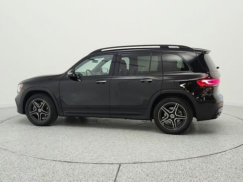 Used 2023 Mercedes-Benz GLB 250 image 8