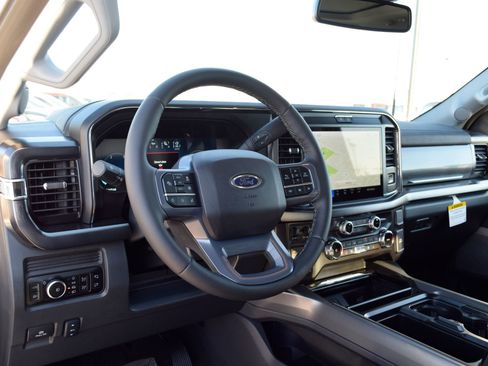 New 2026 Ford F350 Lariat w/ Lariat Ultimate Package image 17