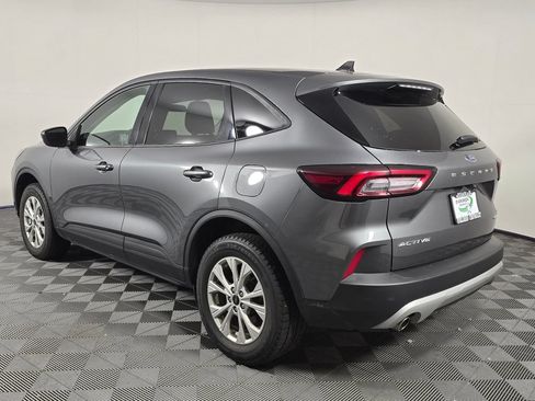 Used 2025 Ford Escape Active AWD/4WD image 5