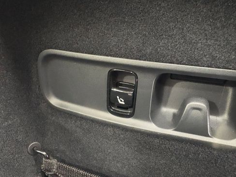 Used 2024 Mercedes-Benz AMG GT 55 image 32