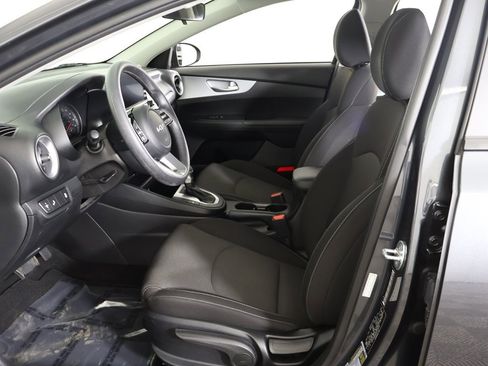 Used 2023 Kia Forte LXS w/ LXS Technology Package image 29