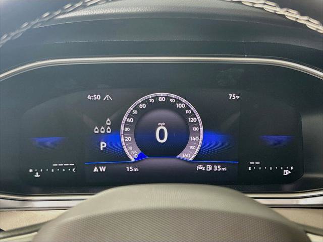 New 2027 Volkswagen Taos SE AWD/4WD image 12