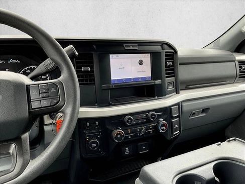 Used 2026 Ford F250 XLT AWD/4WD image 8