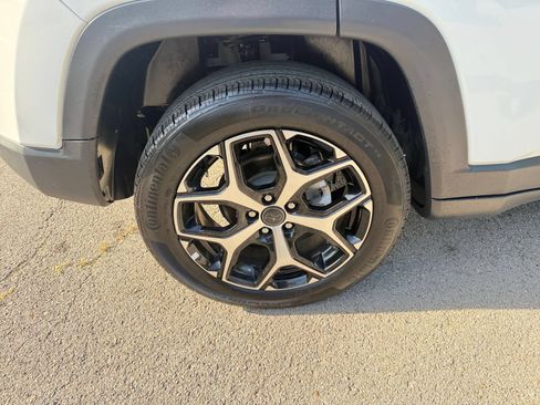 Used 2025 Jeep Compass Limited AWD/4WD image 30