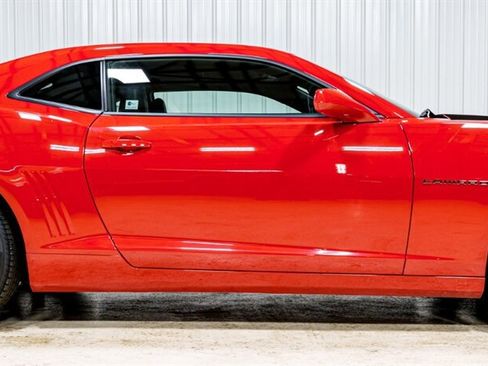 Used 2011 Chevrolet Camaro SS image 18