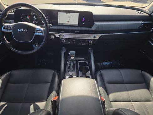 Used 2023 Kia Telluride EX FWD image 13