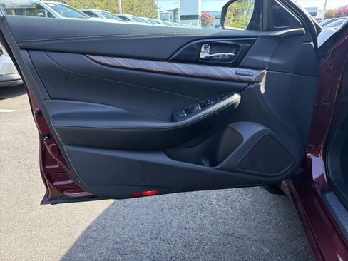 Used 2016 Nissan Maxima Platinum FWD image 14