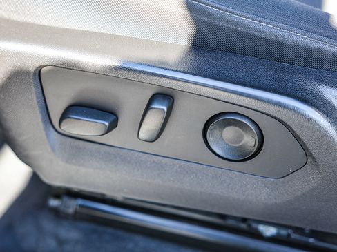 Used 2023 Chevrolet Colorado Trail Boss w/ Advanced Trailering Package image 11