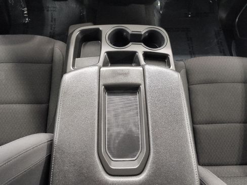 Used 2024 Chevrolet Silverado 1500 LT AWD/4WD image 16