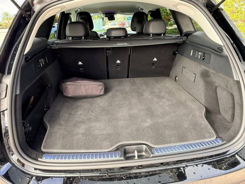 Used 2025 Mercedes-Benz GLC 350e GLC 350e 4MATIC SUV image 14