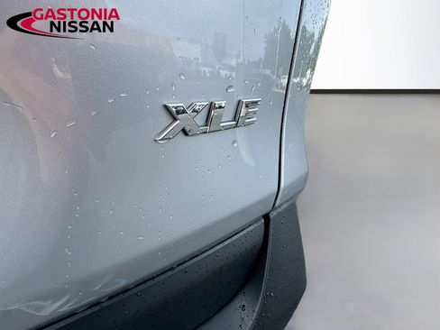 Used 2023 Toyota RAV4 XLE Premium FWD image 42
