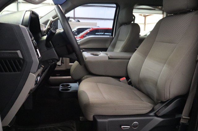 Used 2017 Ford F250 XLT w/ XLT Premium Package AWD/4WD image 32