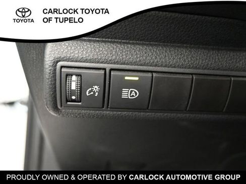 Used 2024 Toyota Corolla LE image 18