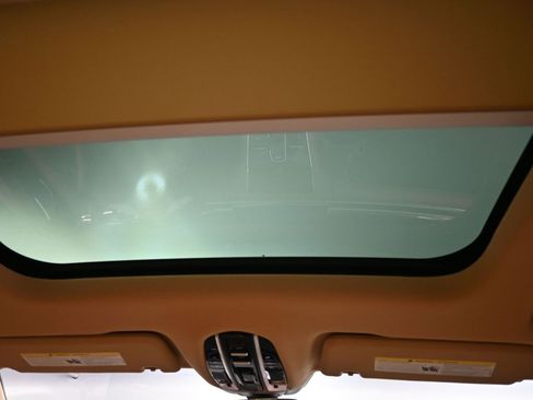 Used 2023 Porsche Panamera Platinum Edition image 31