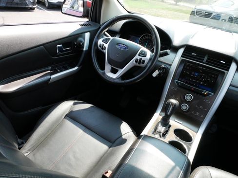 Used 2014 Ford Edge SEL w/ Equipment Group 205A FWD image 9