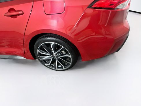Used 2021 Toyota Corolla SE FWD image 11